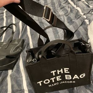Marc jacobs medium tote bag